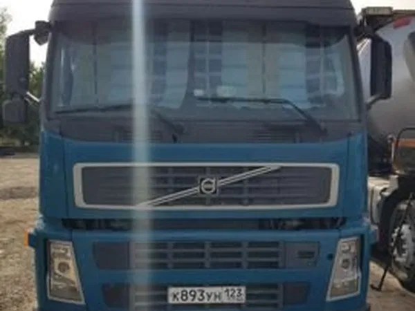 Седельный тягач Volvo FM9