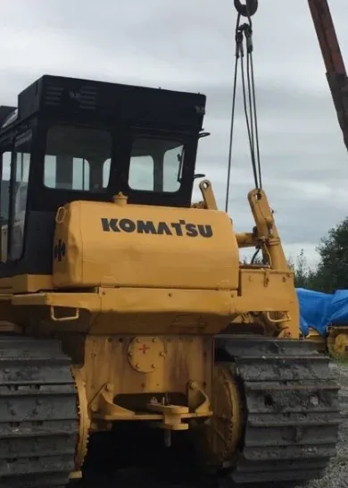Трубоукладчик большого диаметра  Komatsu D355C-3