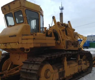Трубоукладчик большого диаметра  Komatsu D355C-3