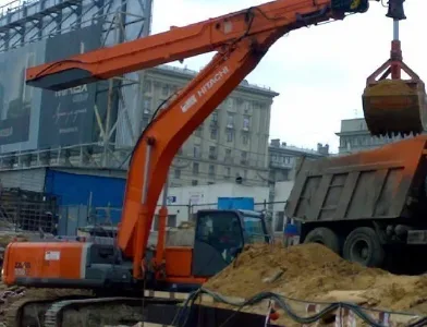 Перегружатель гусеничный Hitachi EX300