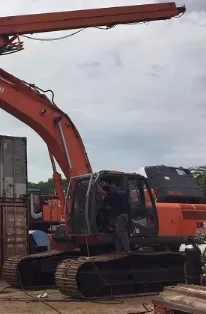 Перегружатель гусеничный Hitachi ZX330