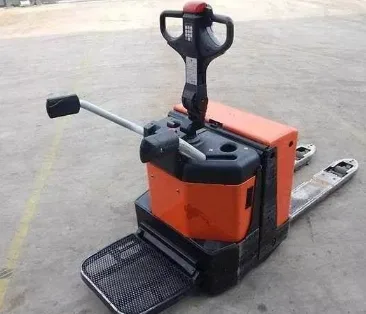 Транспортировщик паллет BT Levio LPE200