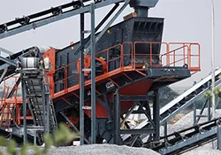Мобильная дробилка SANDVIK UH640 (CM6800)