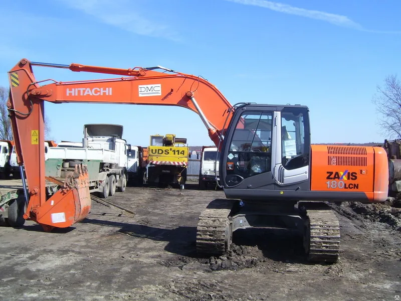 Гусеничный экскаватор Hitachi ZX180LC