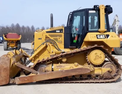 Средний бульдозер Caterpillar D6N XL