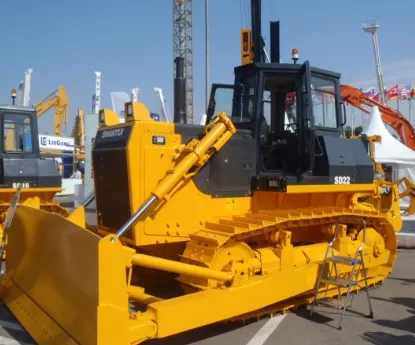 Тяжелый бульдозер Shantui SD22