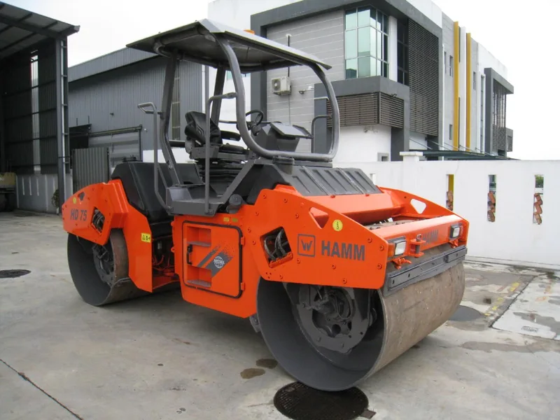 Двухвальцовый каток Hamm HD 75