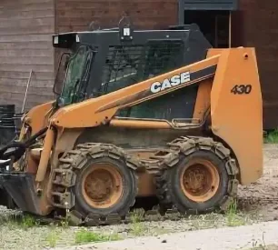 Мини-погрузчик CASE 430