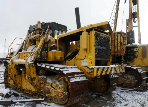 Трубоукладчик большого диаметра  Komatsu D355C-3