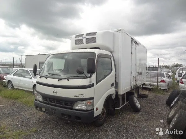 Рефрижераторный фургон Hino Dutro