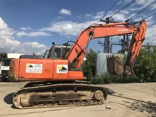 Гусеничный экскаватор Hitachi ZX160LC