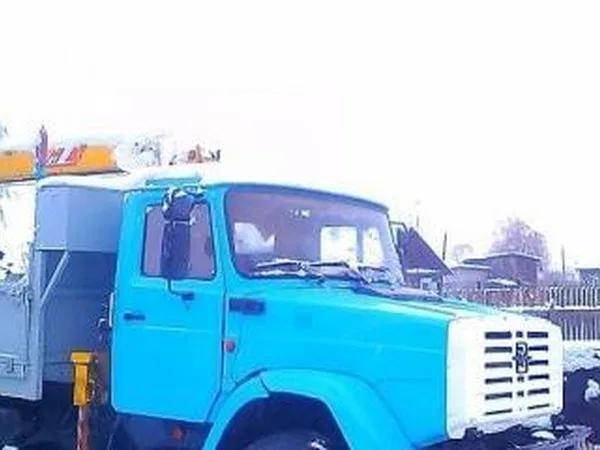 Бортовой грузовик с КМУ ЗИЛ 4331