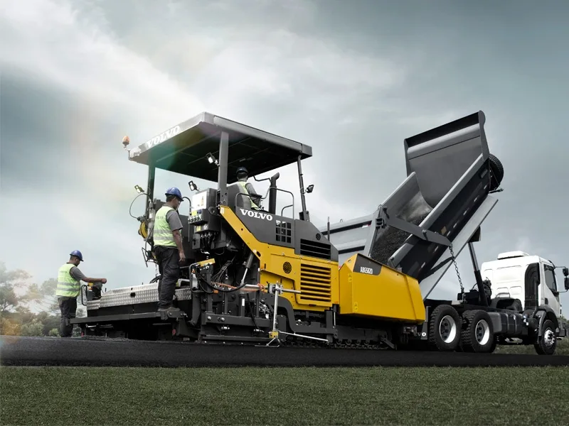 Асфальтоукладчик Volvo ABG TITAN 5820