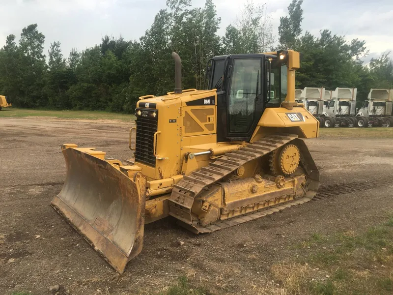 Средний бульдозер Caterpillar D6N XL