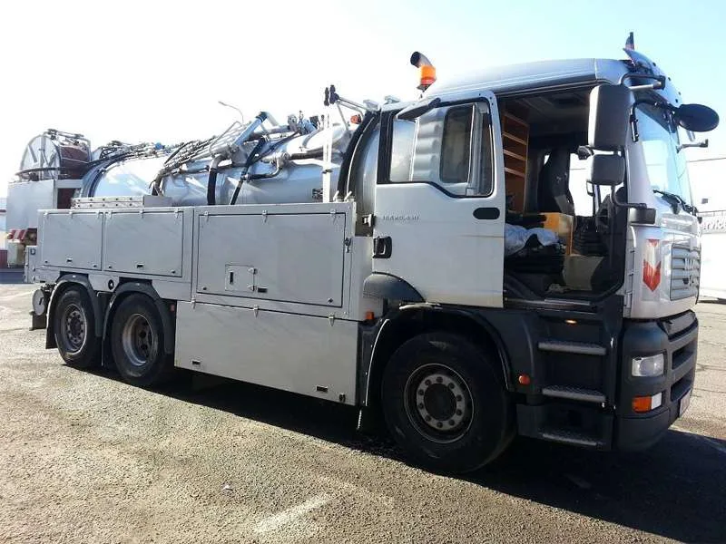 Каналопромывочная машина MAN TGA