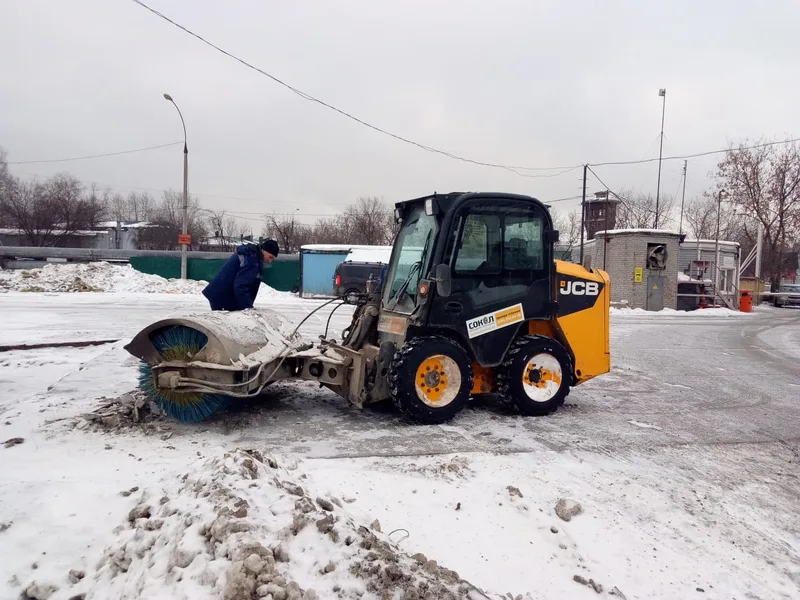 Мини-погрузчик JCB ROBOT 170