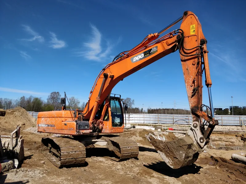 Гусеничный экскаватор DOOSAN DX225LCA