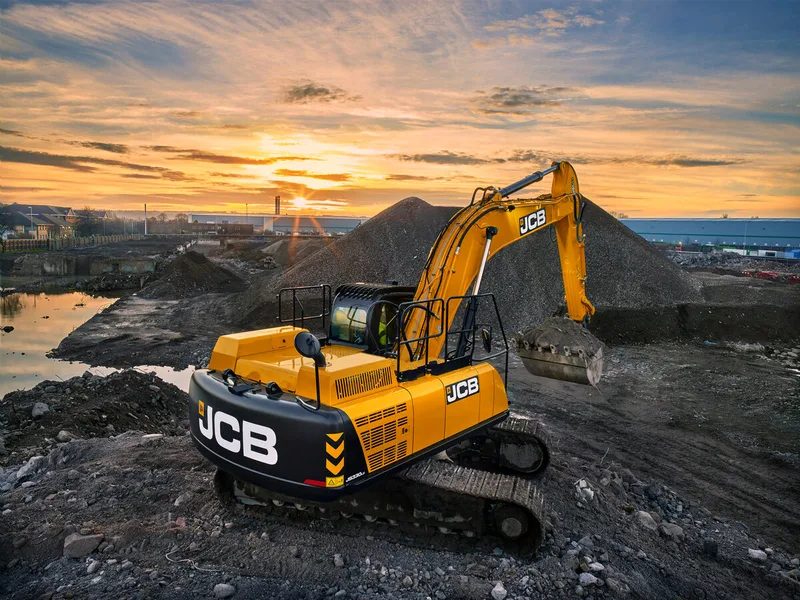 Гусеничный экскаватор JCB 205