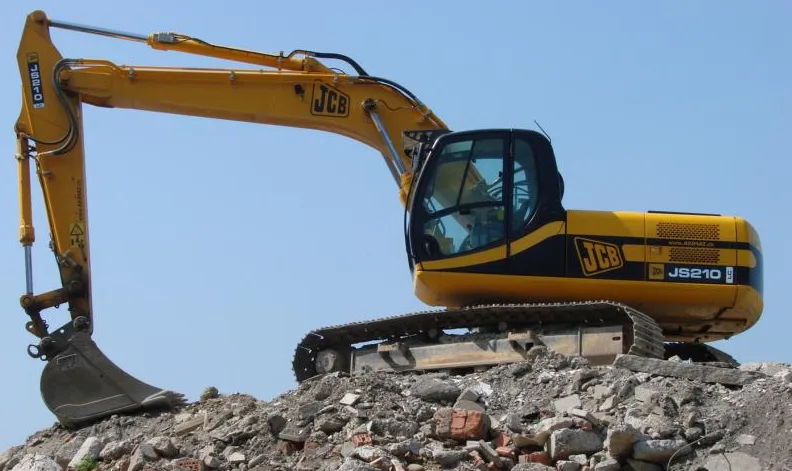 Гусеничный экскаватор JCB JS 330