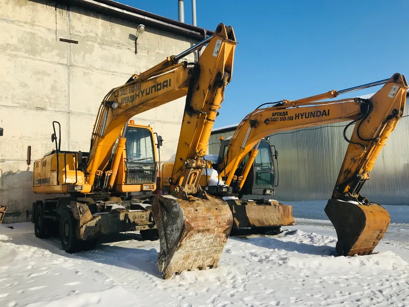 Колесный экскаватор HyundaiHyundai R170W-7