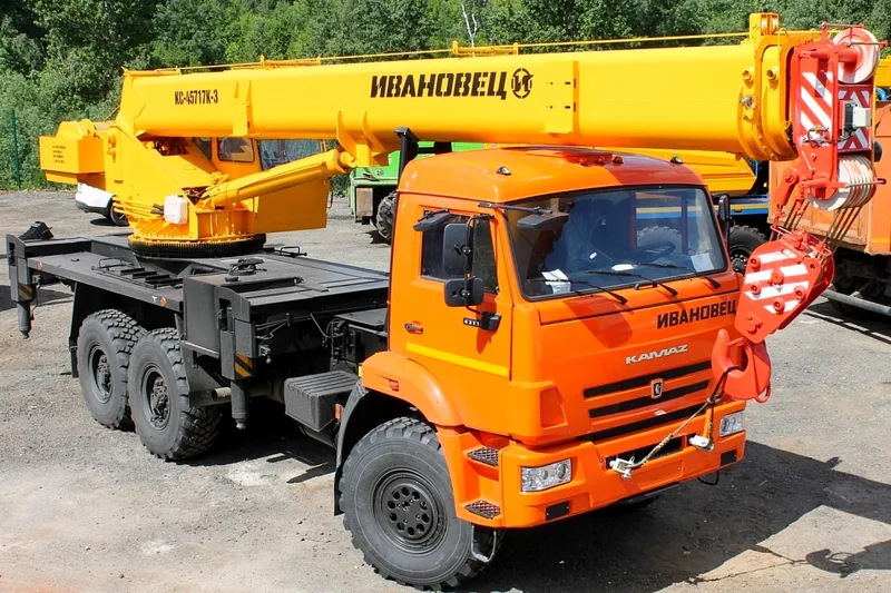 Автокран ИВАНОВЕЦ КС-35715