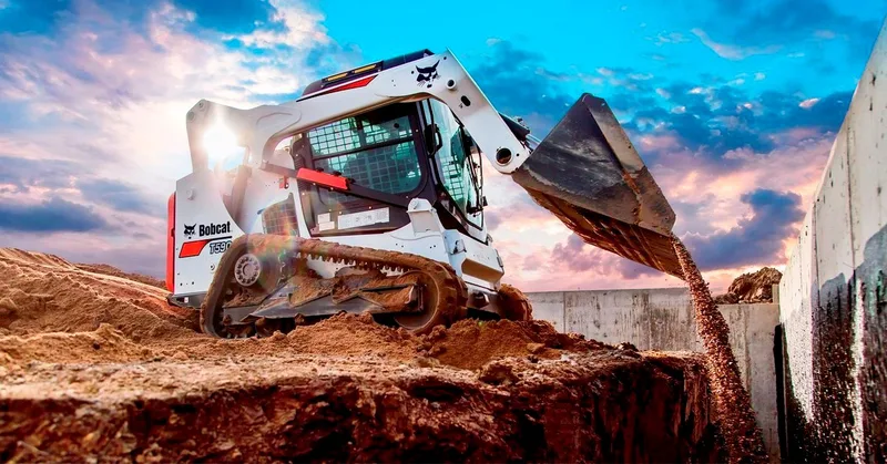 Мини-погрузчик Bobcat T590