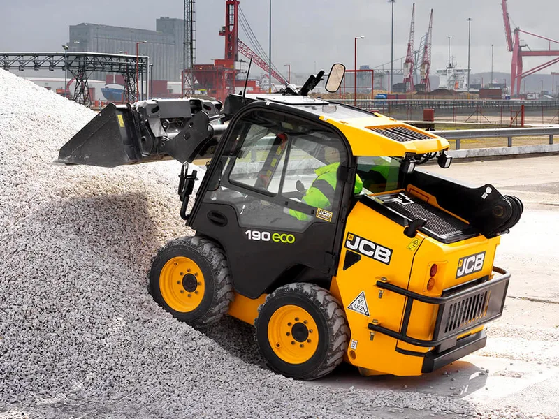 Мини-погрузчик JCB 190