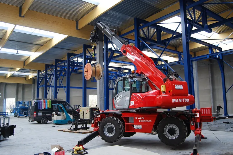 Телескопический погрузчик Manitou MRT-X 2150 Privilege Plus
