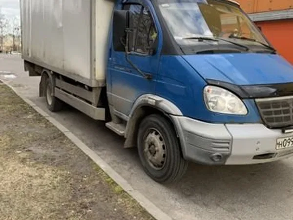 Промтоварный фургон ГАЗ Валдай