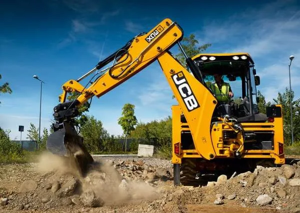 Экскаватор-погрузчик JCB 3CX