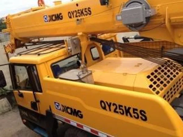 Автокран XCMG QY25K5S