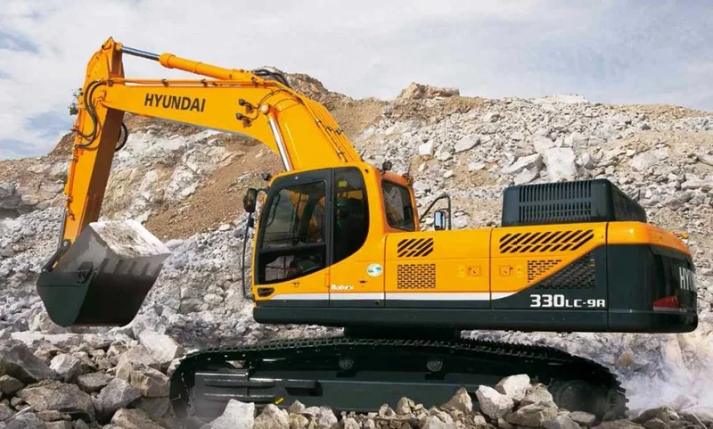 Гусеничный экскаватор Hyundai R220LC 9S