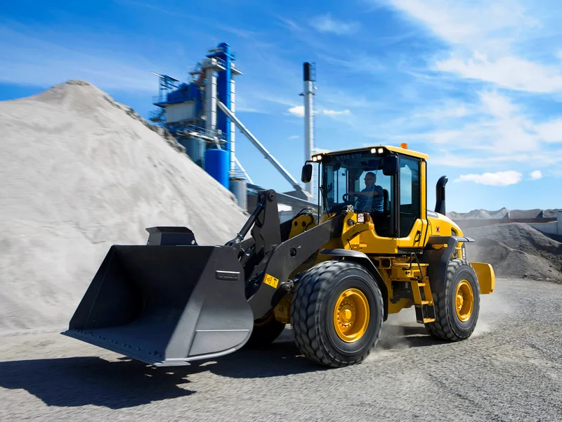 Фронтальный погрузчик Volvo L70F