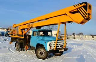 Средневысотная автовышка ЗИЛ АГП-22