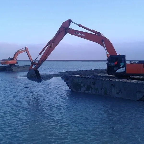 Экскаватор-амфибия ГК Спецавто Hitachi