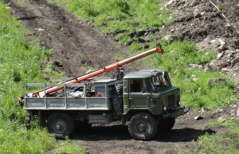 Мобильная буровая установка 
                                                        ЗАВОД ДОРОЖНОГО О…                                                     бкм 302