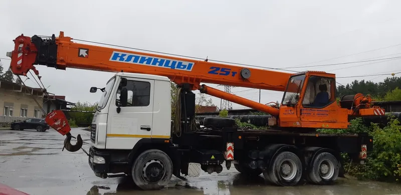 Автокран КЛИНЦЫ 25 тонн стрела 22 метра