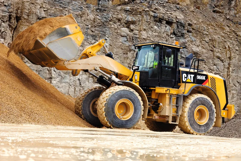 Фронтальный погрузчик Caterpillar 966H