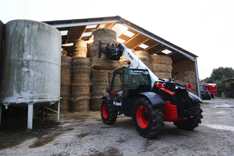 Телескопический погрузчик Bobcat TL358