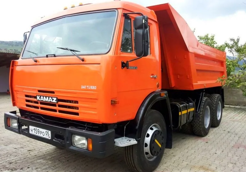 Самосвал Камаз 55111