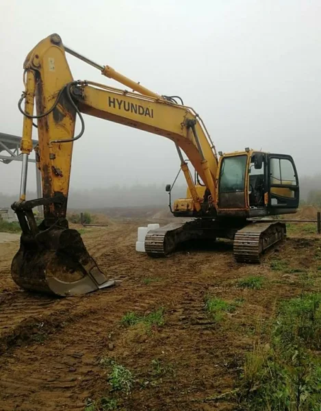Гусеничный экскаватор Hyundai R260LS-9S