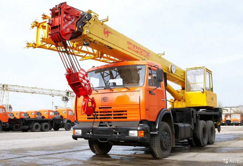 Услуги аренда автокрана, Автокраны 32 т и 25 т