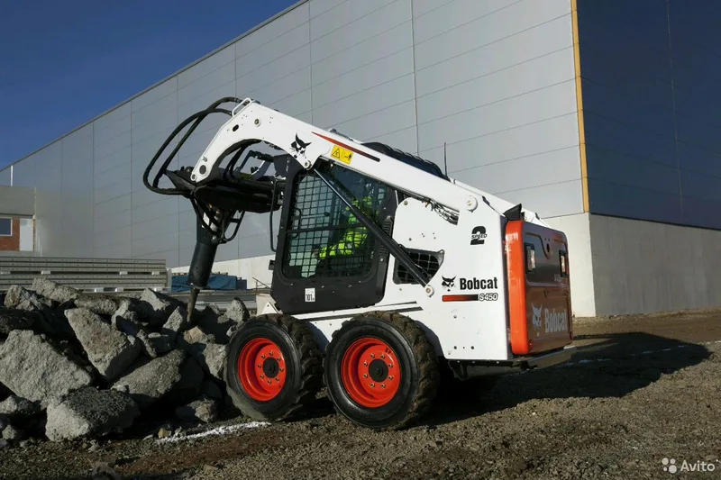 Аренда Bobcat c гидромолотом