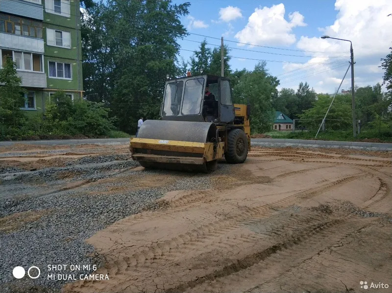 Каток грунтовый 14 тонн и асфальтовый 4 тонны