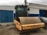 Грунтовый каток Volvo SD130