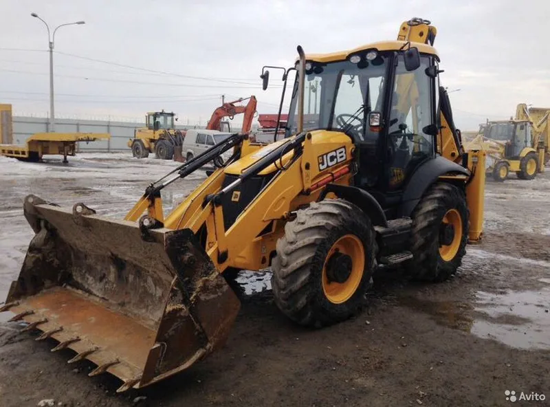Услуги экскаватора-погрузчика JCB 3cx
