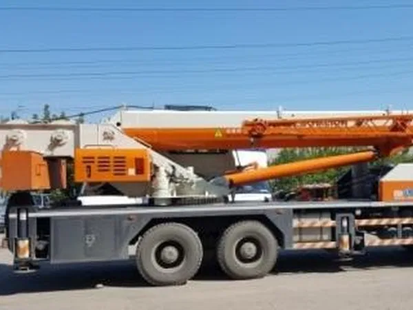 Автокран Zoomlion QY25V