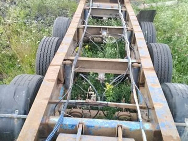 Полуприцеп контейнеровоз Тонар