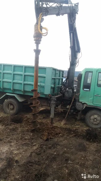 Услуги ямобура. Доставка грунта. Вывоз мусора, сне