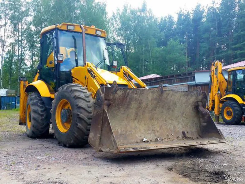 Услуги/аренда экскаватор-погрузчик JCB